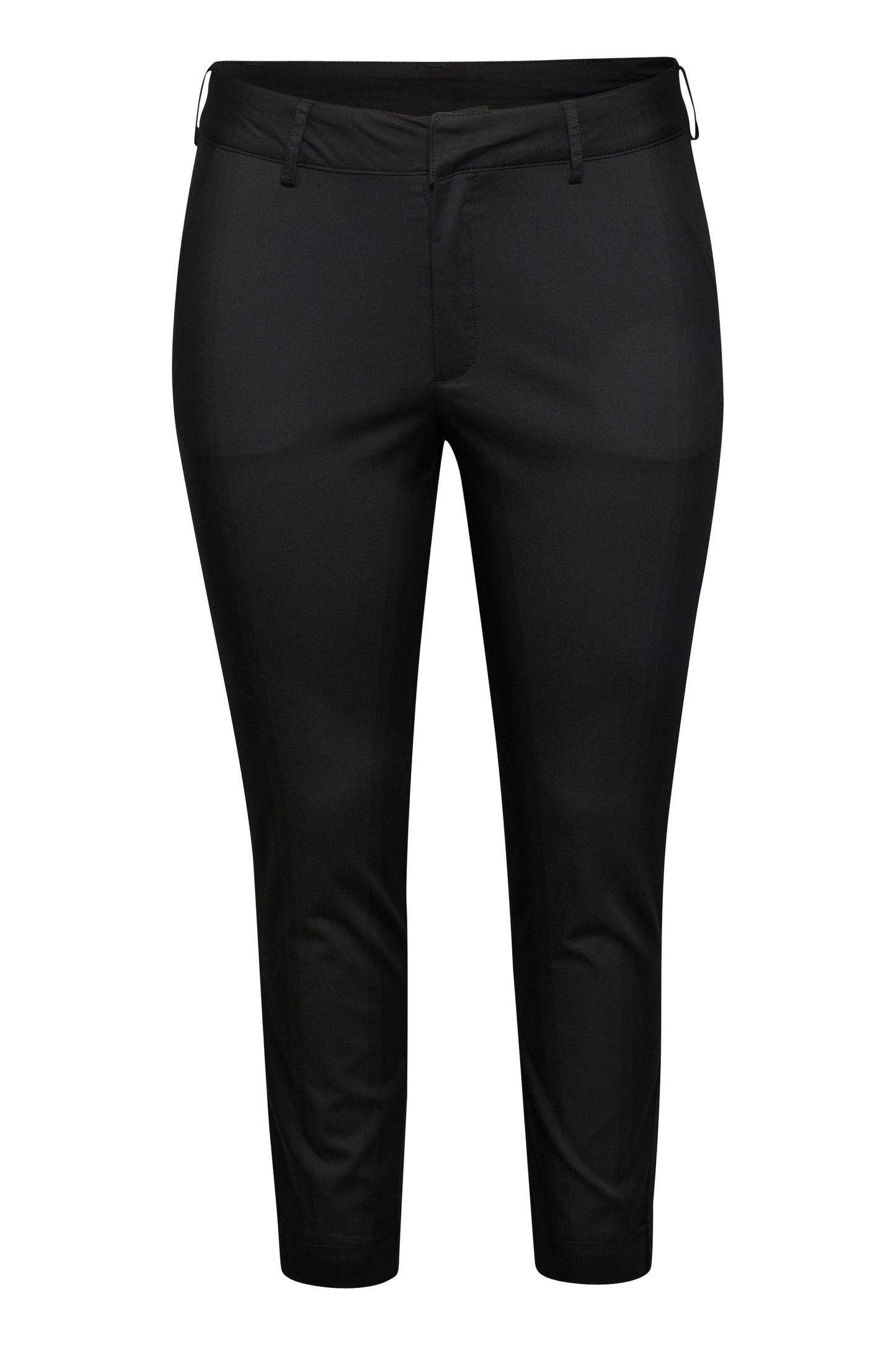 En elastisk chino bukse med flott passform du kommer bli glad i! Denne må du ha i ha garderoben! Buksen har ankellengde for en fresh look med liten splitt nederst i bena, fra Kaffe Curve.