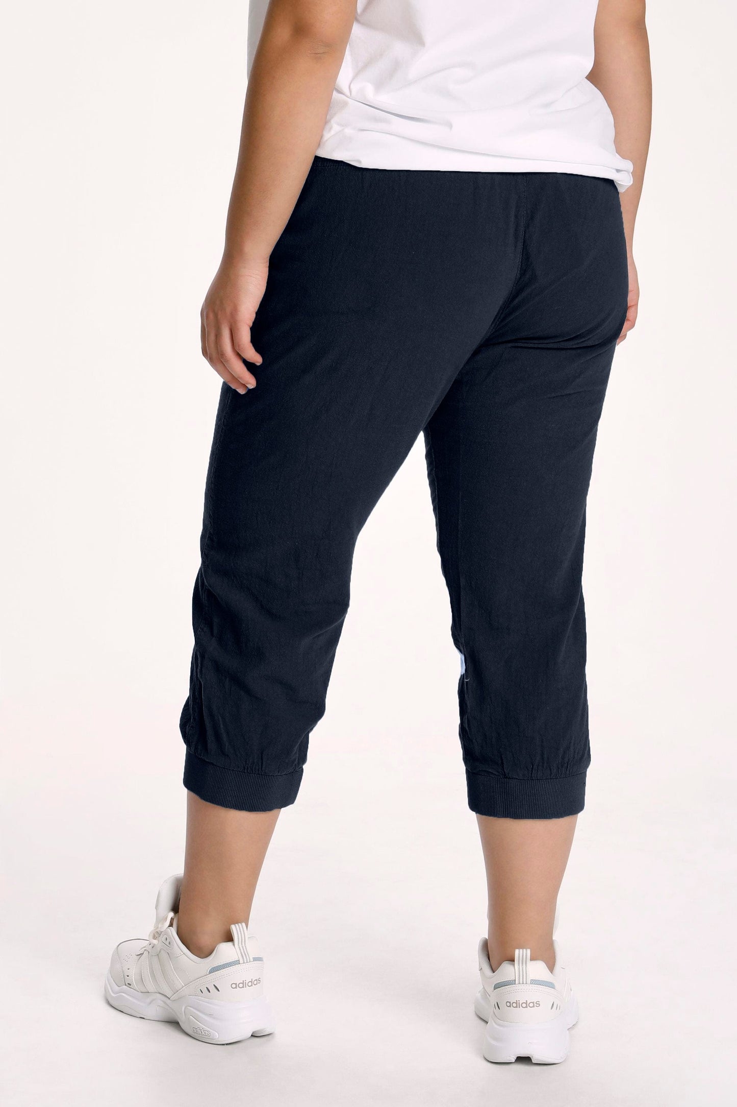 Kaffe Curve Capri bukse ~ Marineblå