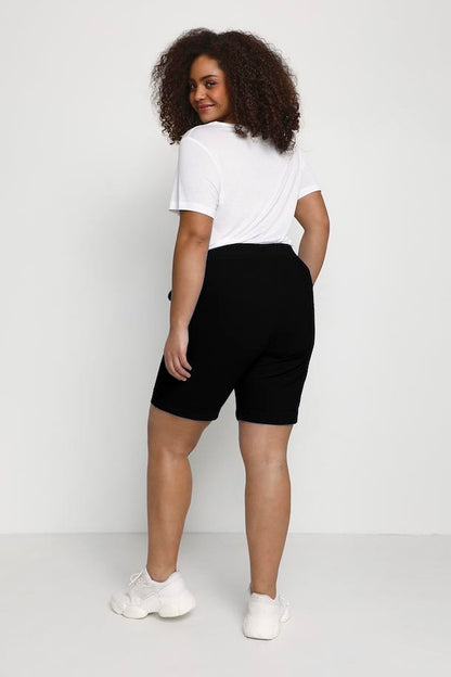 Kaffe Curve Shorts ~ Sort