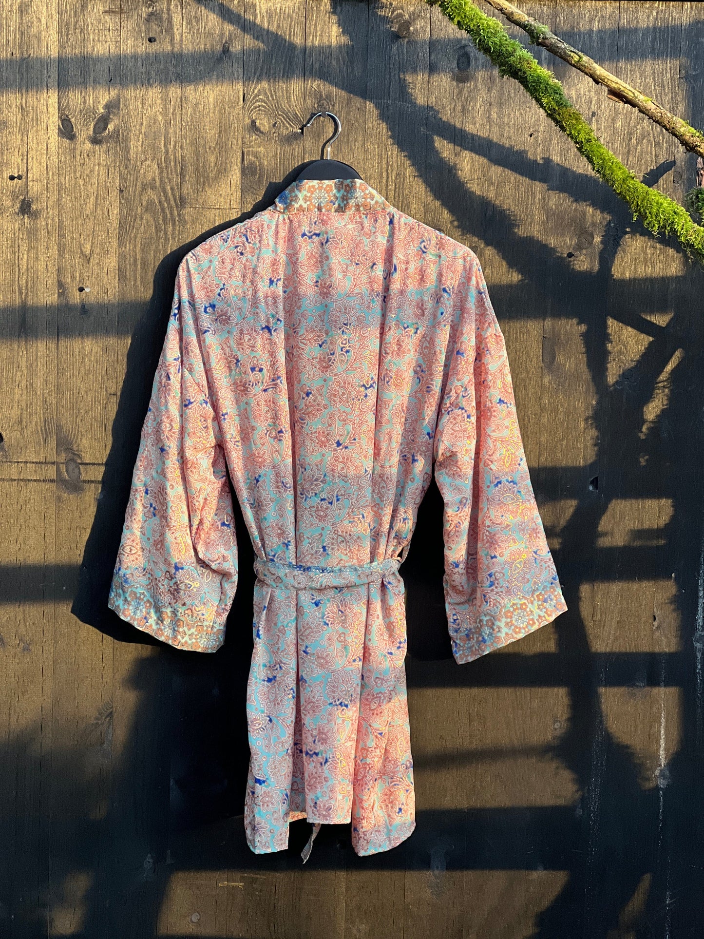 Kimono Paisley Kort ~ Lys Blå